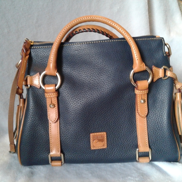 Dooney Bourke Shoulder/Handbag - Picture 2 of 4
